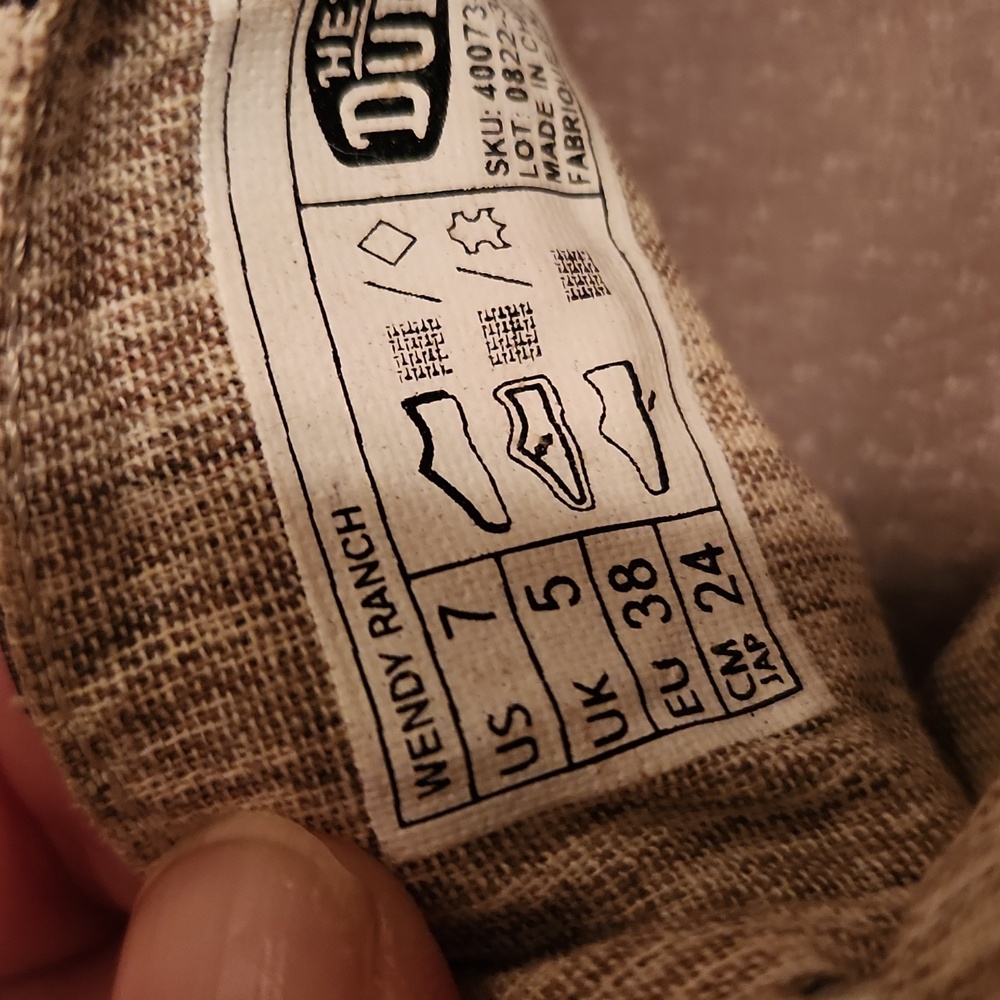 Hey Dude Patterned Casual Slip-on Shoes Womans Size 7 - Picture 8 of 15